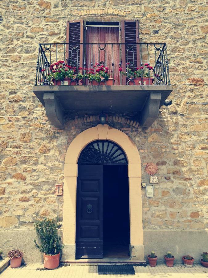 I Castagnini Apartment Montecatini Val di Cecina Exterior photo